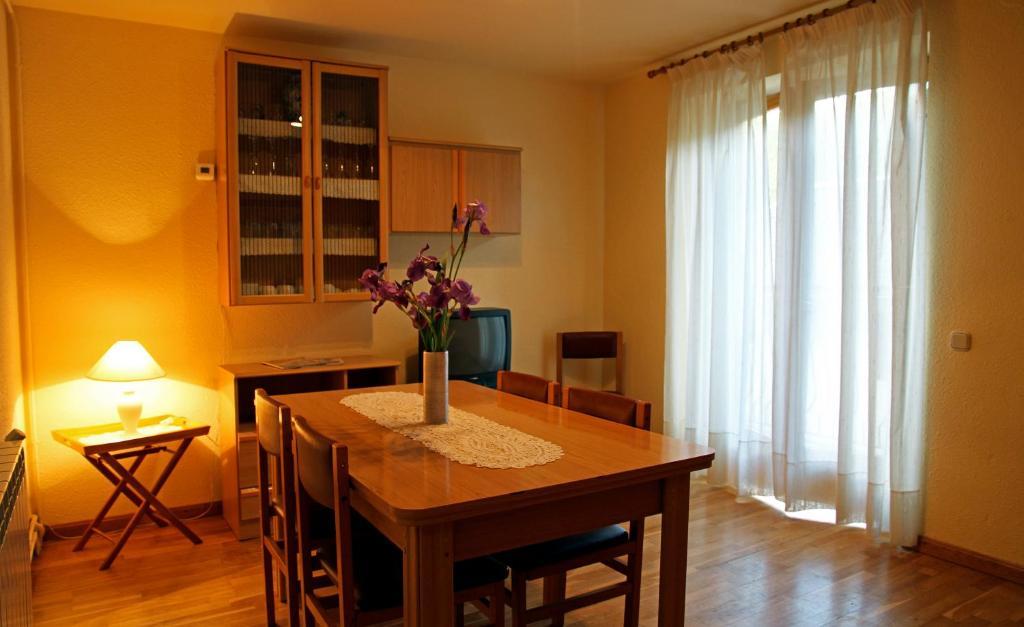 Apartaments La Llucana Баруера Стая снимка