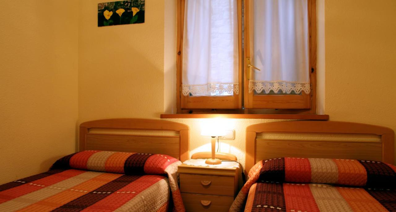 Apartaments La Llucana Баруера Стая снимка